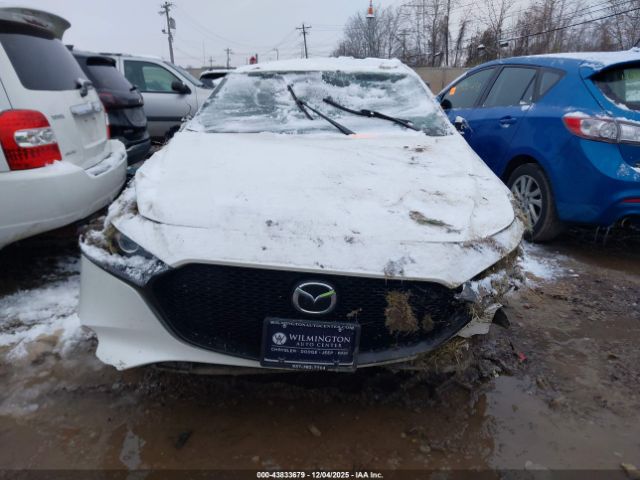 Mazda Mazda3 Image 11