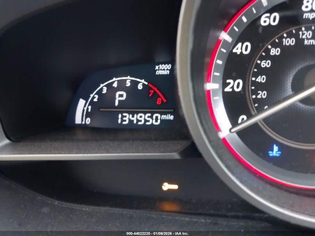 Mazda Mazda3 I Touring Image 2