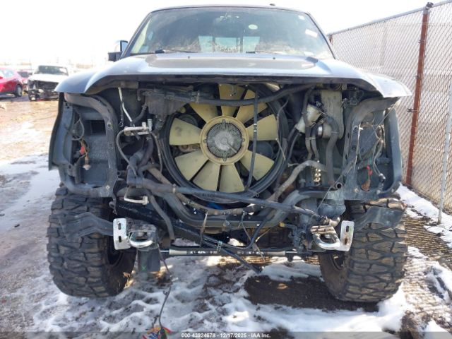 Ford F-250 Lariat Image 9