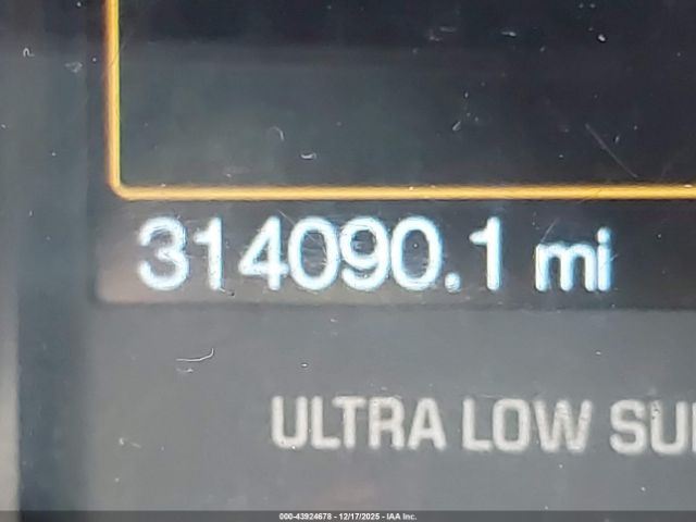 Ford F-250 Lariat Image 12