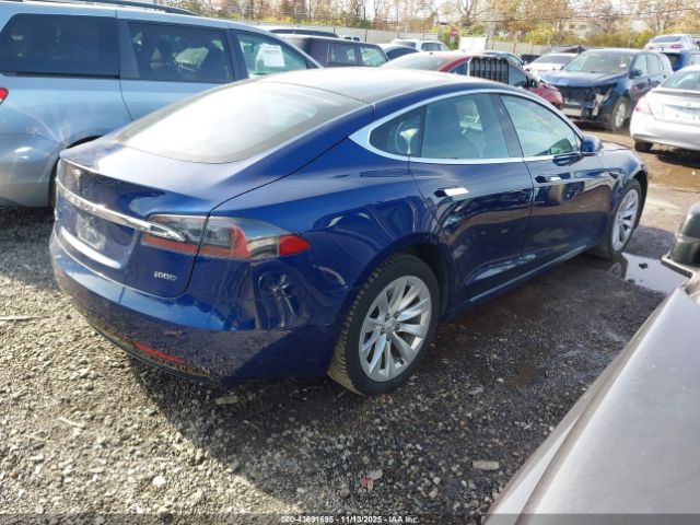 Tesla Model S Image 13