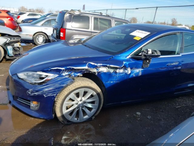 Tesla Model S Image 14