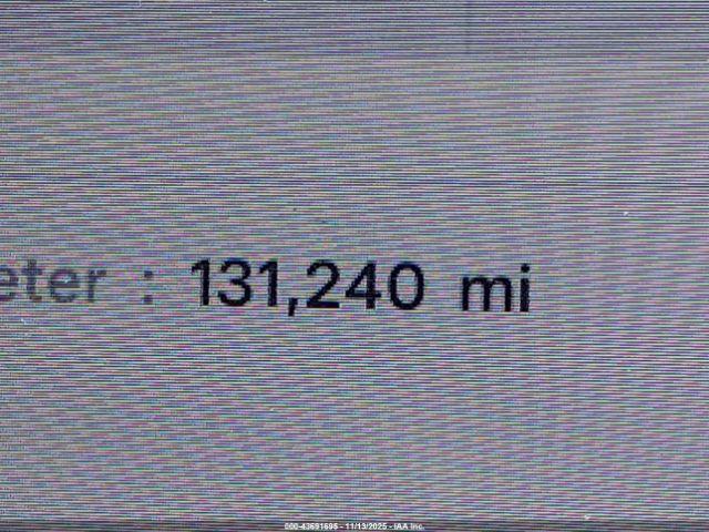 Tesla Model S Image 3