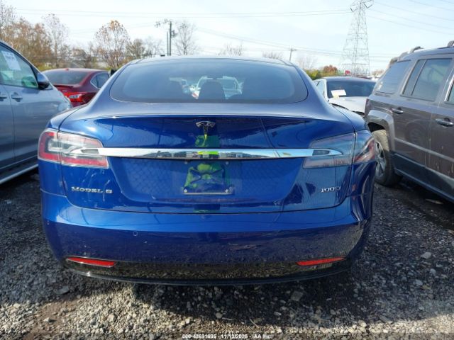 Tesla Model S Image 7