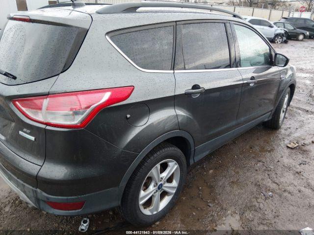 Ford Escape Se Image 3