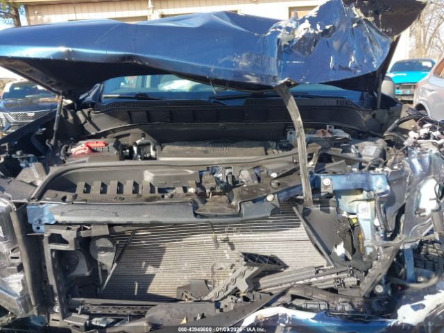 Chevrolet Silverado 1500 4wd  Short Bed Rst Image 14