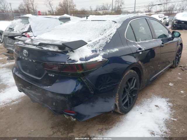 Toyota Camry Xse Image 4