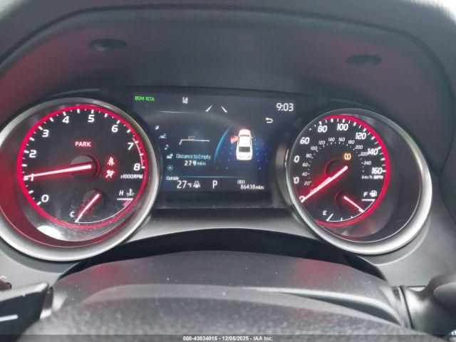 Toyota Camry Xse Image 3