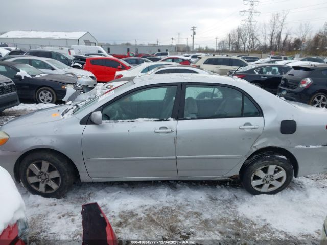 Toyota Corolla Le Image 11