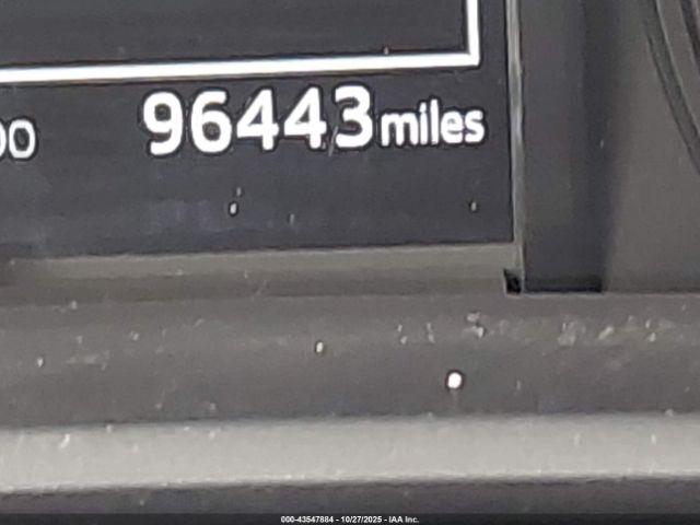 Toyota 4Runner Sr5 Premium Image 16