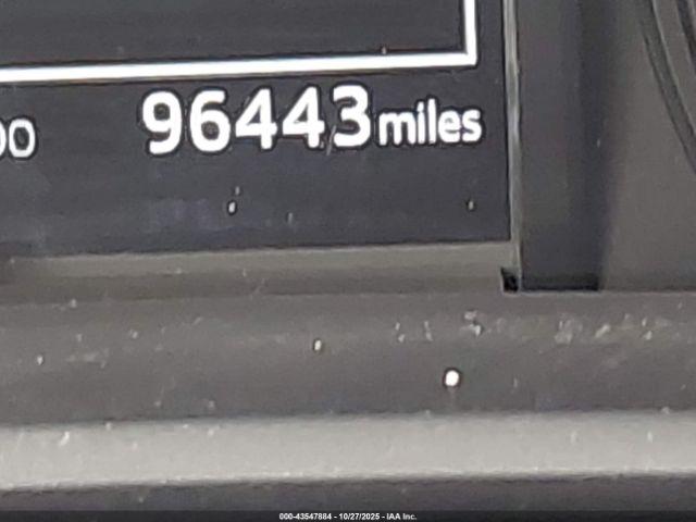 Toyota 4Runner Sr5 Premium Image 16