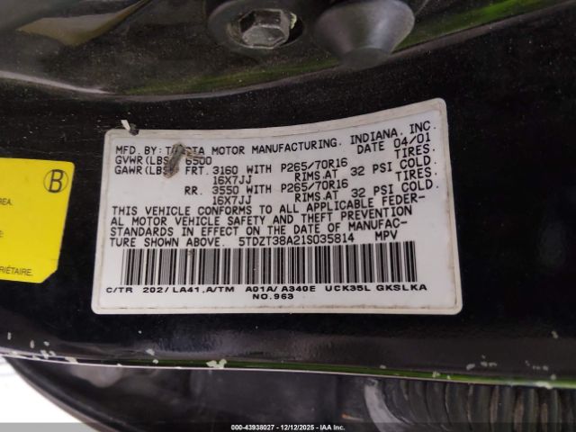 Toyota Sequoia Limited V8 Image 9