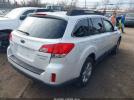 Subaru Outback 2.5i Limited Image 7