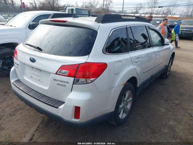 Subaru Outback 2.5i Limited Image 7