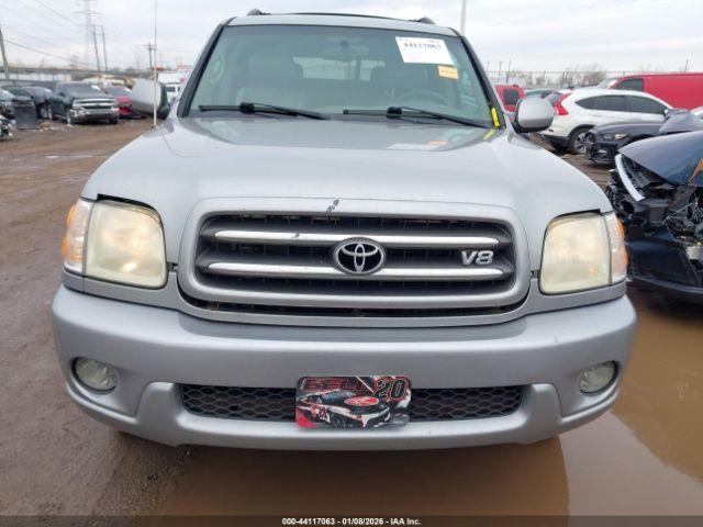 Toyota Sequoia Limited V8 Image 10