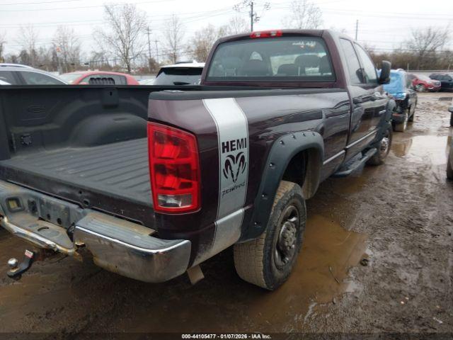 Dodge Ram 2500 Image 9