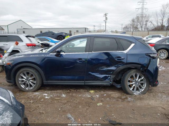 Mazda Cx Grand Touring Image 2