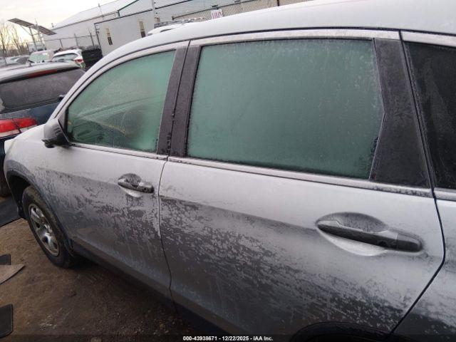 Honda CR-V Lx Image 2