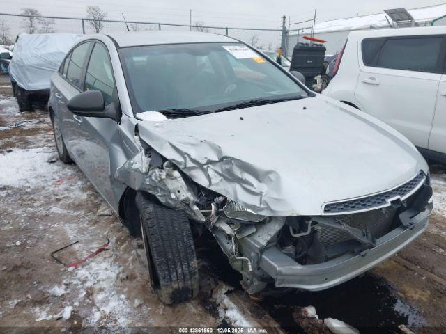 Chevrolet Cruze Ls Auto Image 15