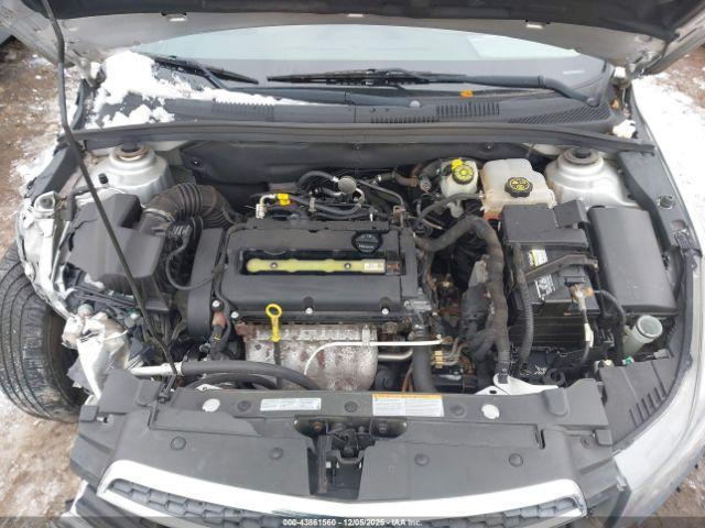 Chevrolet Cruze Ls Auto Image 7