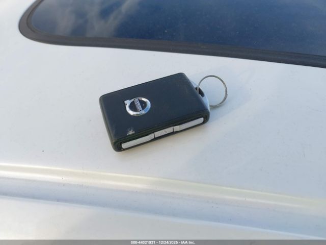 Volvo S90 T6 Momentum Image 15