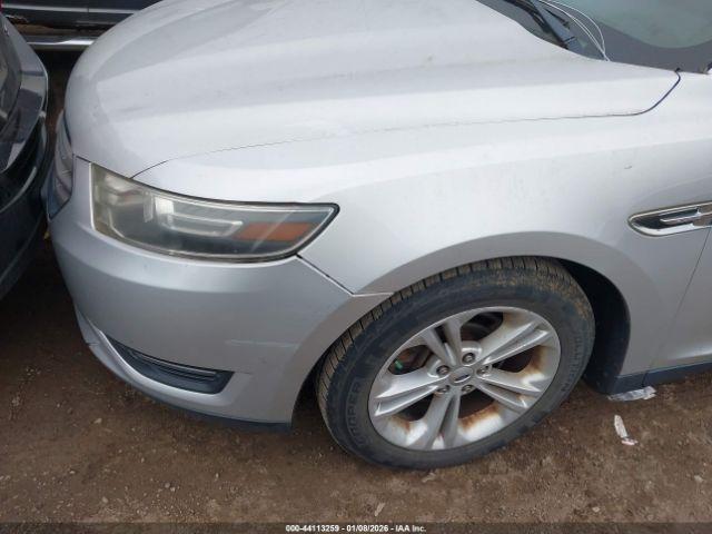 Ford Taurus Sel Image 6