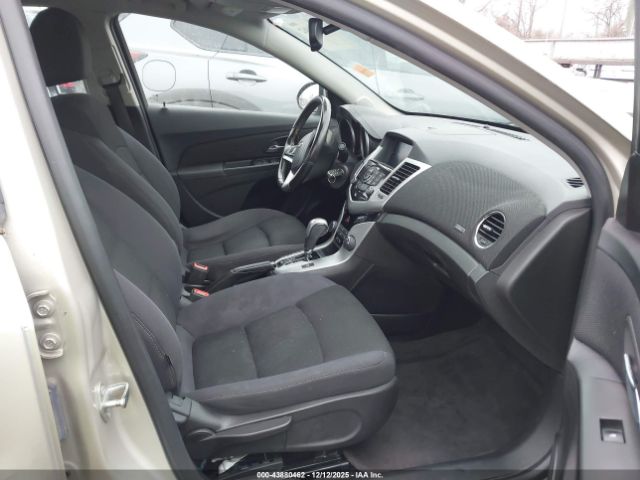 Chevrolet Cruze 1lt Auto Image 10