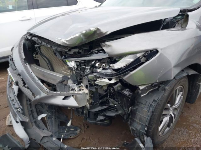 INFINITI Qx Luxe Image 2