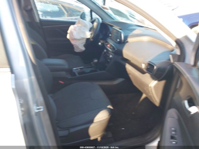 Hyundai SANTA FE Se Image 9