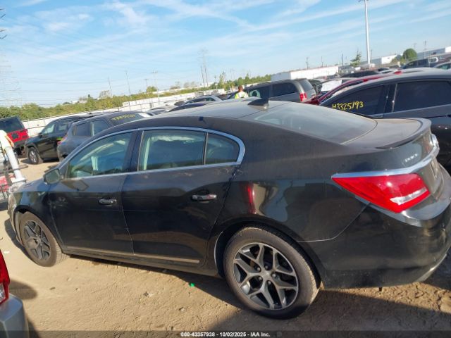 Buick LaCrosse Sport Touring Image 7
