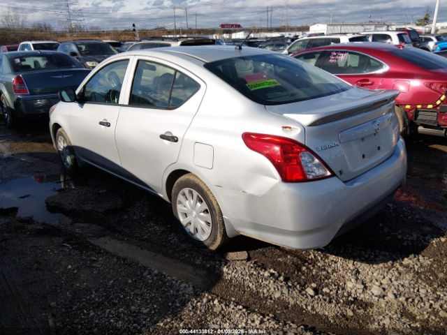Nissan Versa 1.6 S+ Image 2